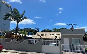 Bombinhas Brasil Residence Tourist Home no Centro de Bombinhas